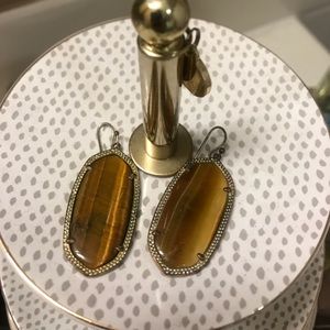 Kendra Scott- Elle Gold Drop Earrings